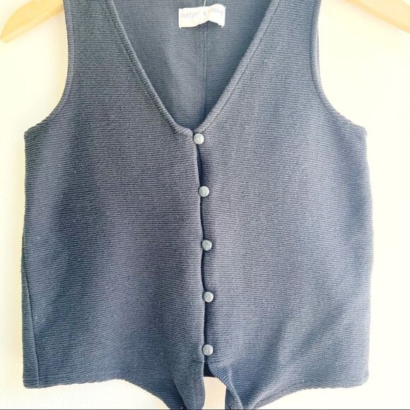 Madewell Black Texture & Thread Button Tie Front Tank Top - Picture 3 of 7
